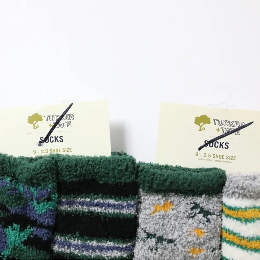New Tucker + Tate 2 sets 4 pairs of kids socks Camo Dino packs 9-2.5 non-slip